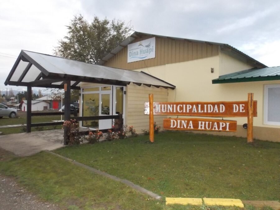 Edificio de la Municipalidad de Dina Huapi